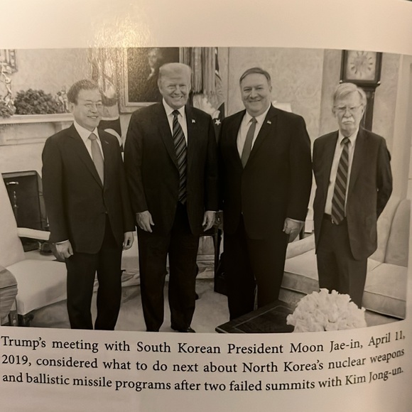 Trump Political Set - Picture 13 of 15